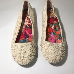 Fergalicious Crochet Flats
